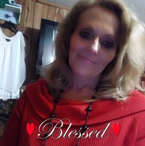 Meet your Posher, Regina